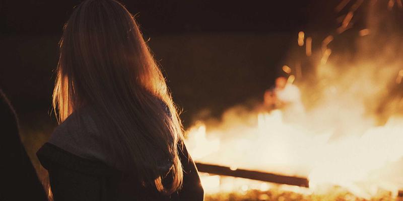 恋爱指导与专业婚恋服务：如何在干爱网找到情感咨询35+人群的专属解决方案