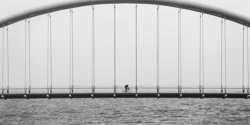 退休后夫妻关系如何调整？情感咨询与恋爱指导助您重塑婚姻生活